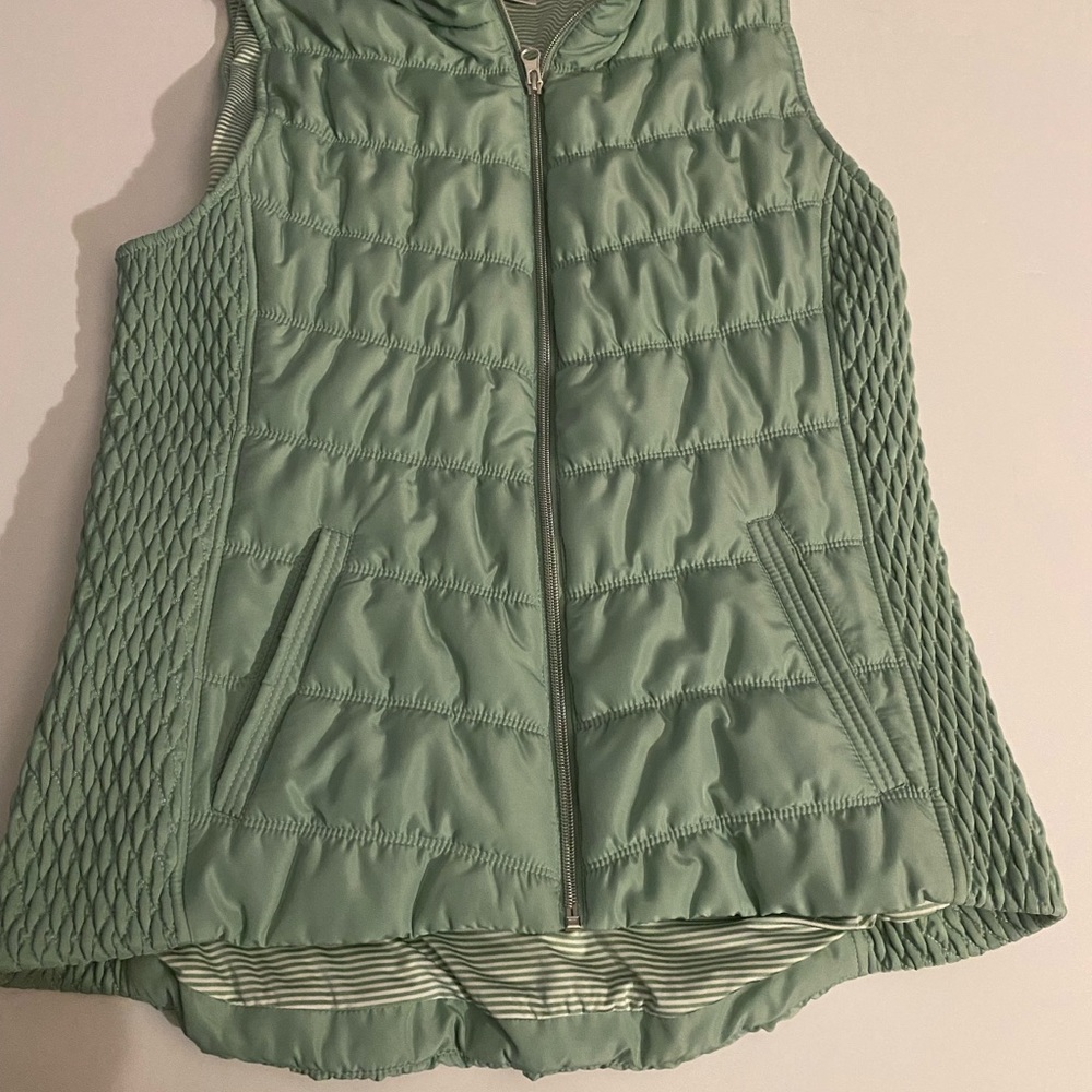 Christofer Banks sleeveless vest
